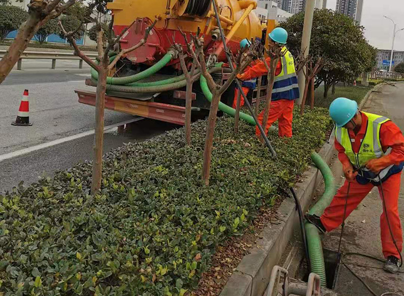 毛阳镇市政管道清淤
